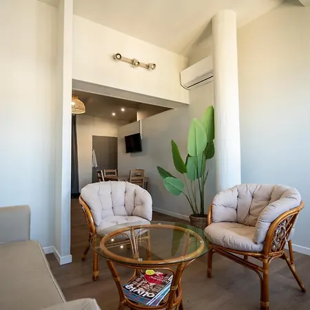 Altamarea Apartment